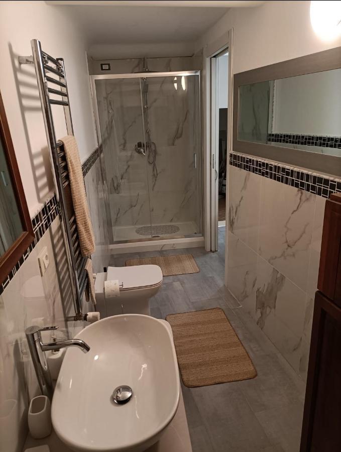 B&B Italian Guest Genova Luaran gambar