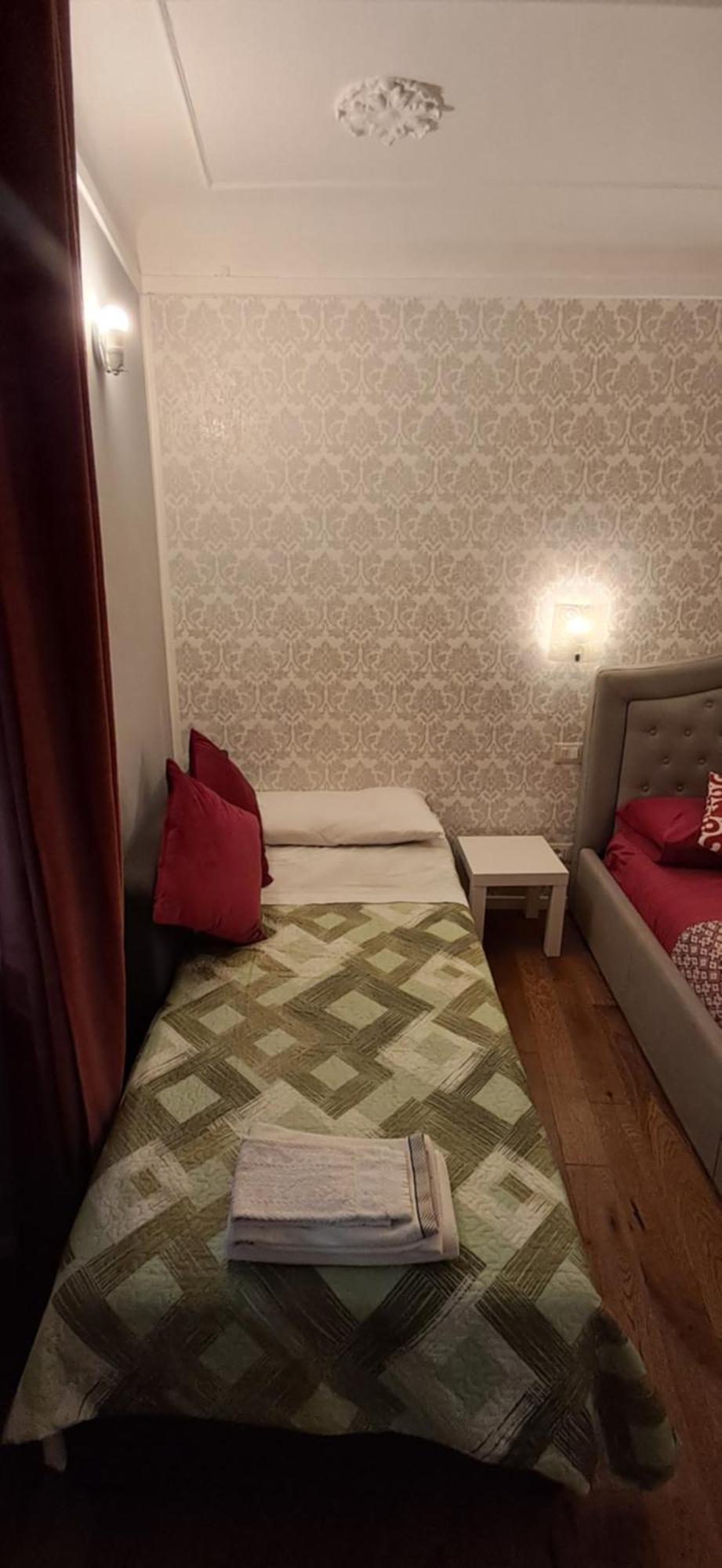 B&B Italian Guest Genova Luaran gambar